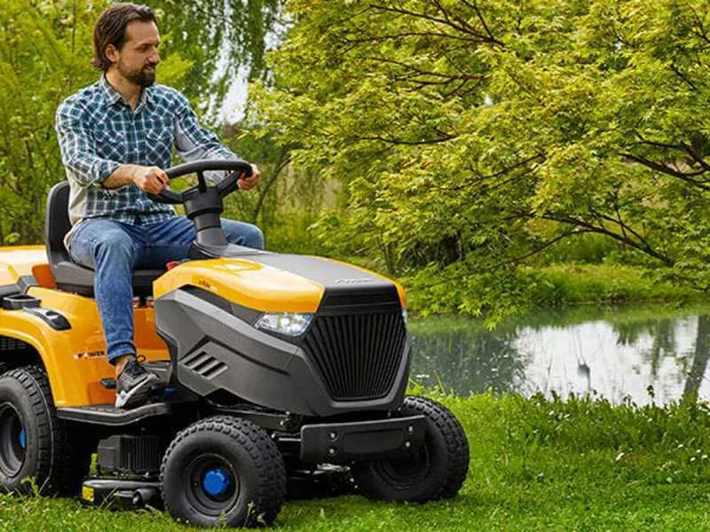 e-Ride S300 Tracteur tondeuse à batterie — photo 3